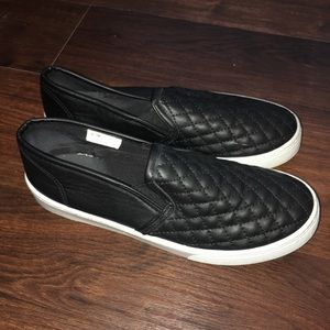 Maurice’s slip on sneakers